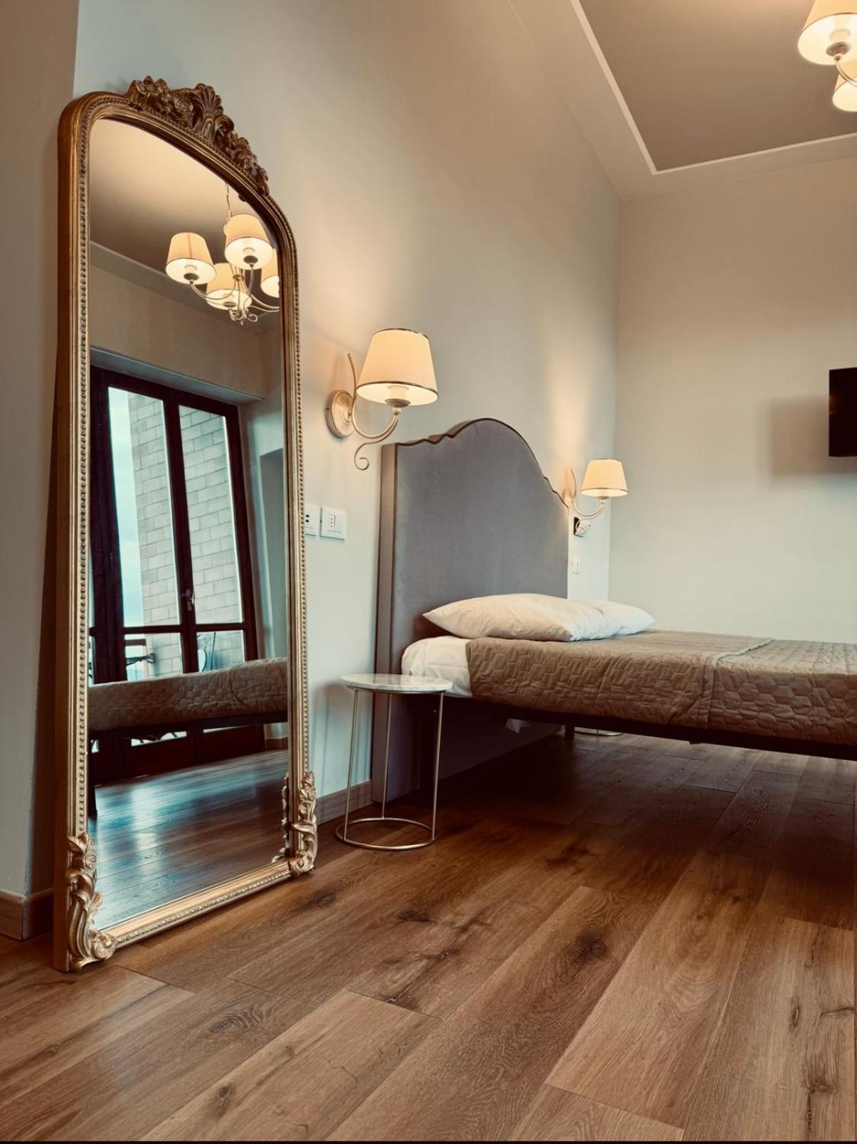Bed & Breakfast La Boutique By Rjgal Firenze