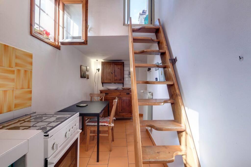 Pepi With Terrace Appartamento Firenze