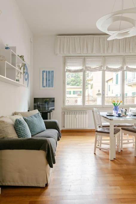 Bright & Cozy, Easy To Reach In Appartamento Firenze