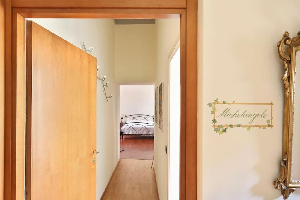 Appartamento Spacious & Bright, Next To The Duomo Of Florence, Michelangelo, With Patio *