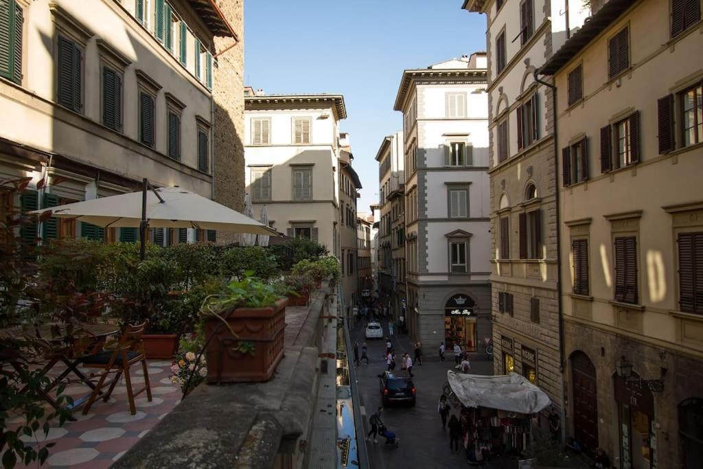 Appartamento Spacious & Bright, Next To The Duomo Of Florence, Michelangelo, With Patio *