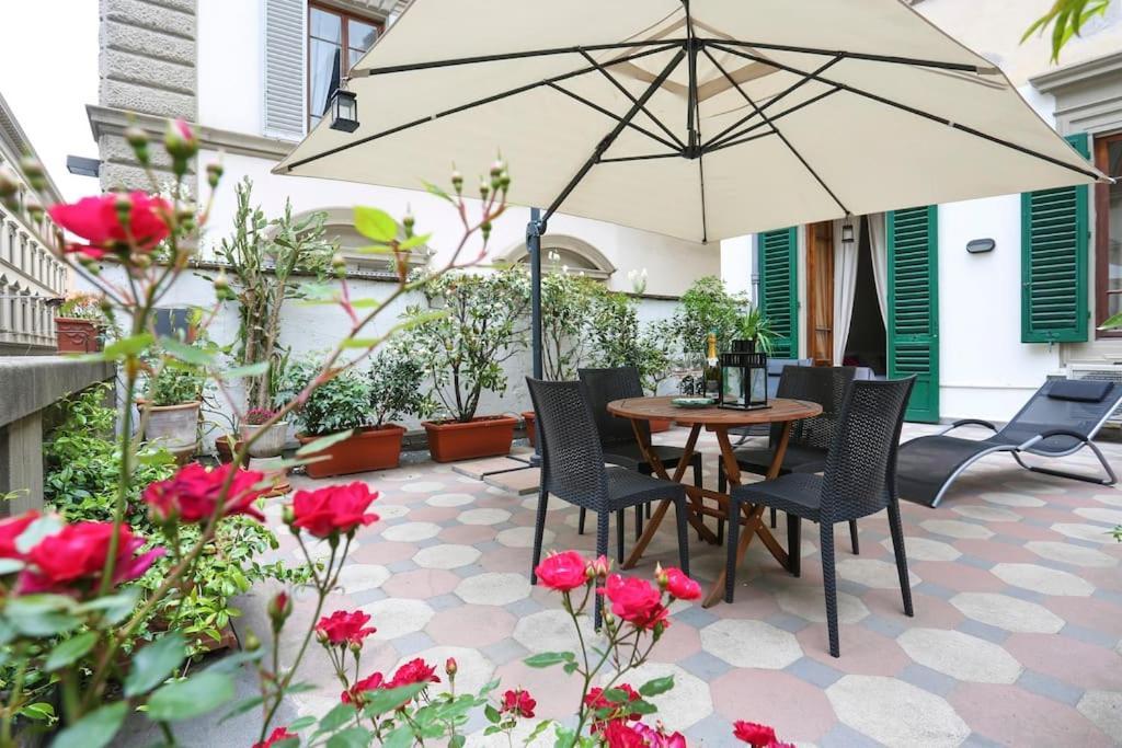 Spacious & Bright, Next To The Duomo Of Florence, Michelangelo, With Patio *