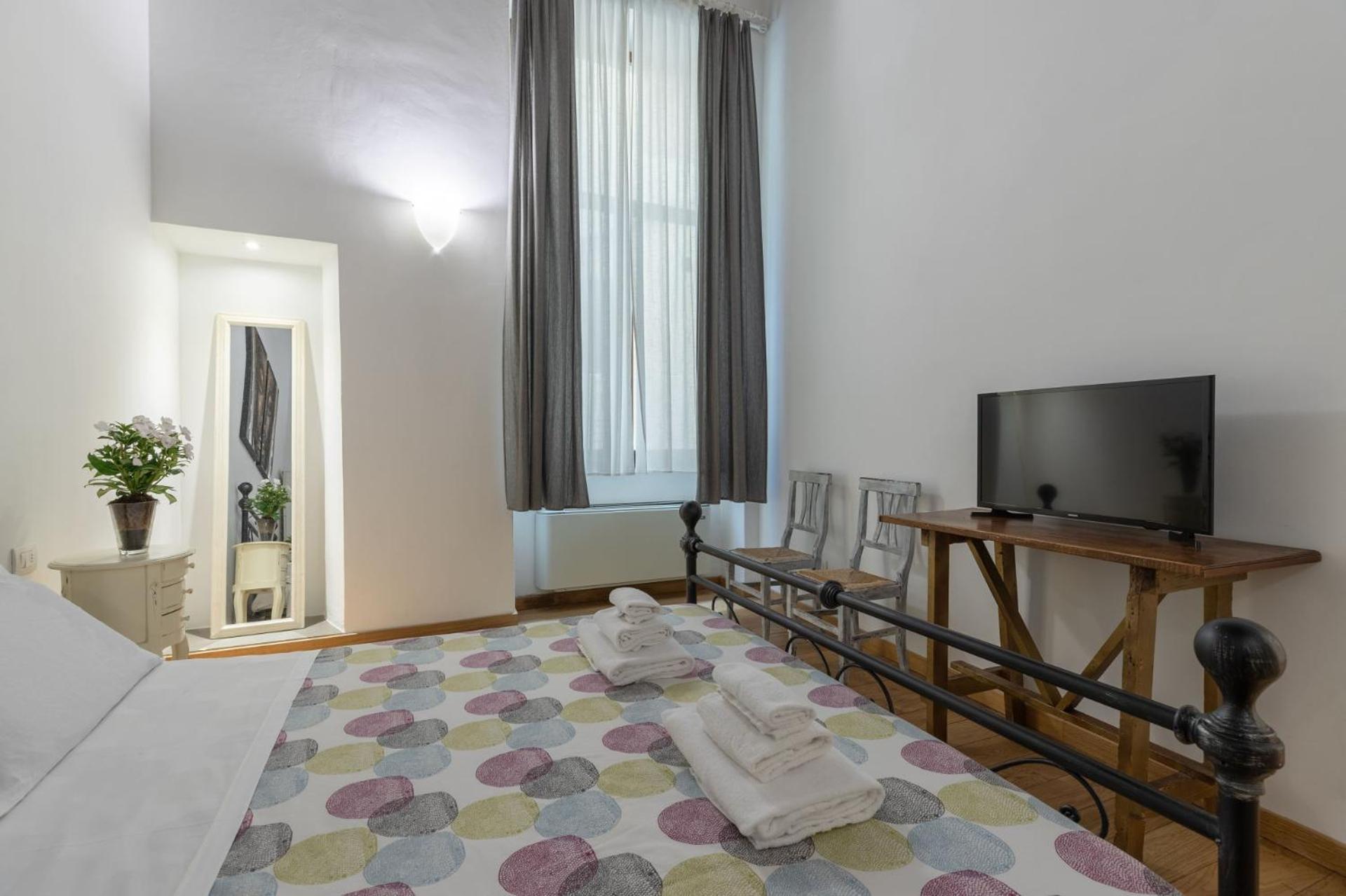Monalda 1 Lovely Loft In Leilighet Firenze