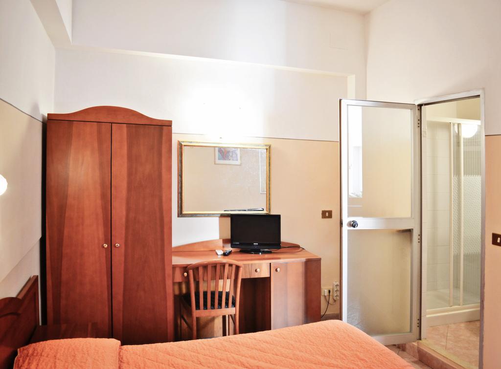 Arno Bellariva Hotel 2*