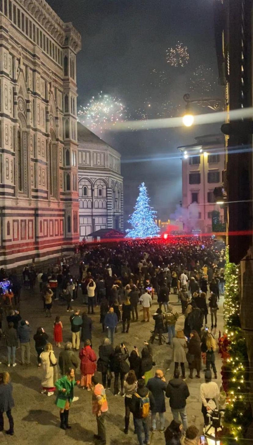 Apartamento La Mandorla In Piazza Del Duomo Florença
