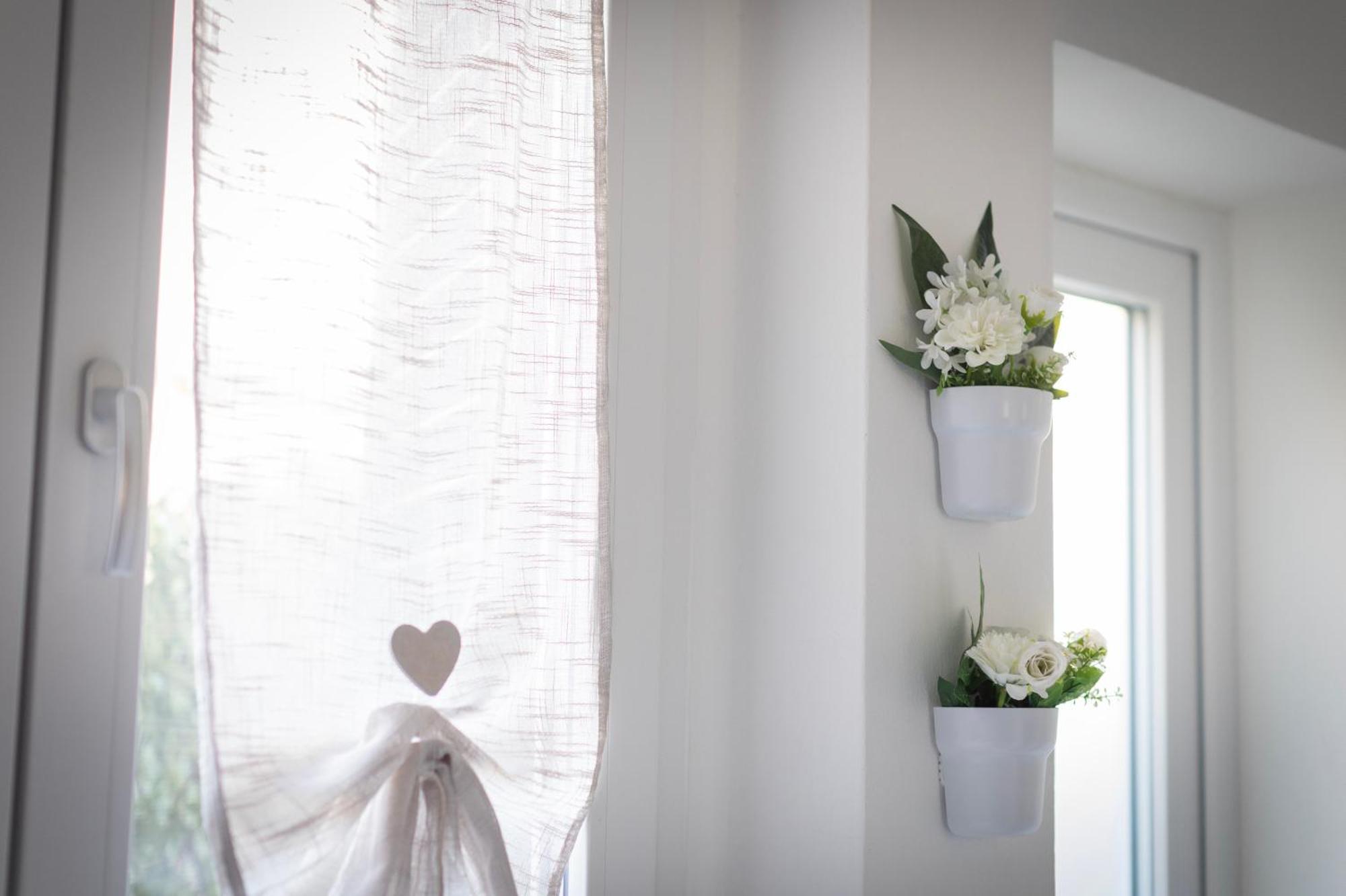 Romantic House *