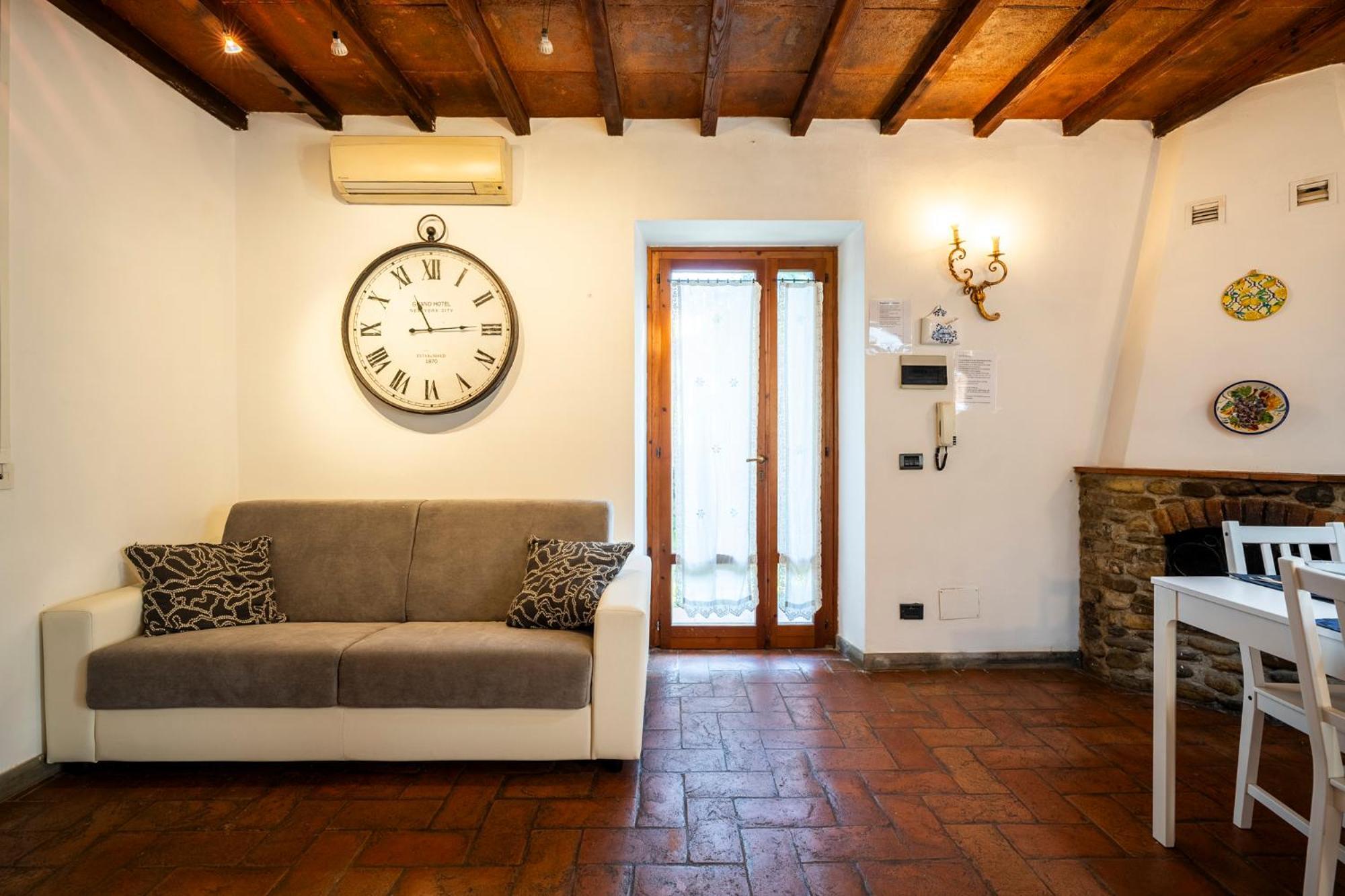 Borgo La Pieve Feriehus *