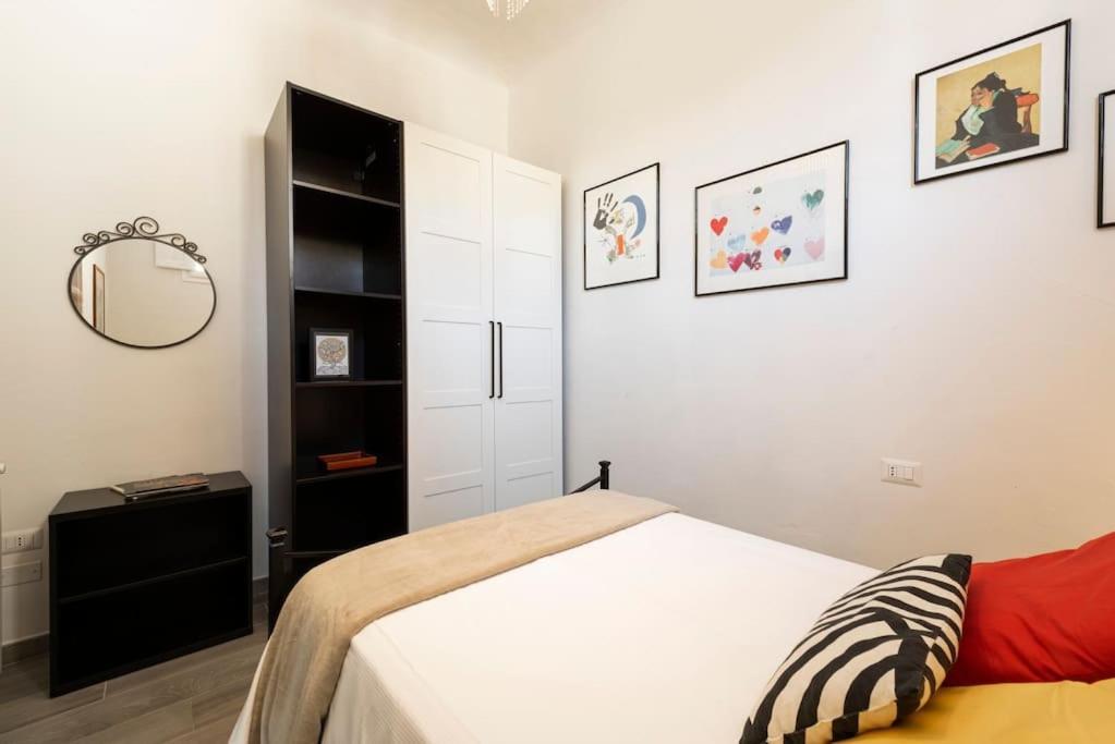 Leilighet Live Like A Florentine Next To Santa Croce Square