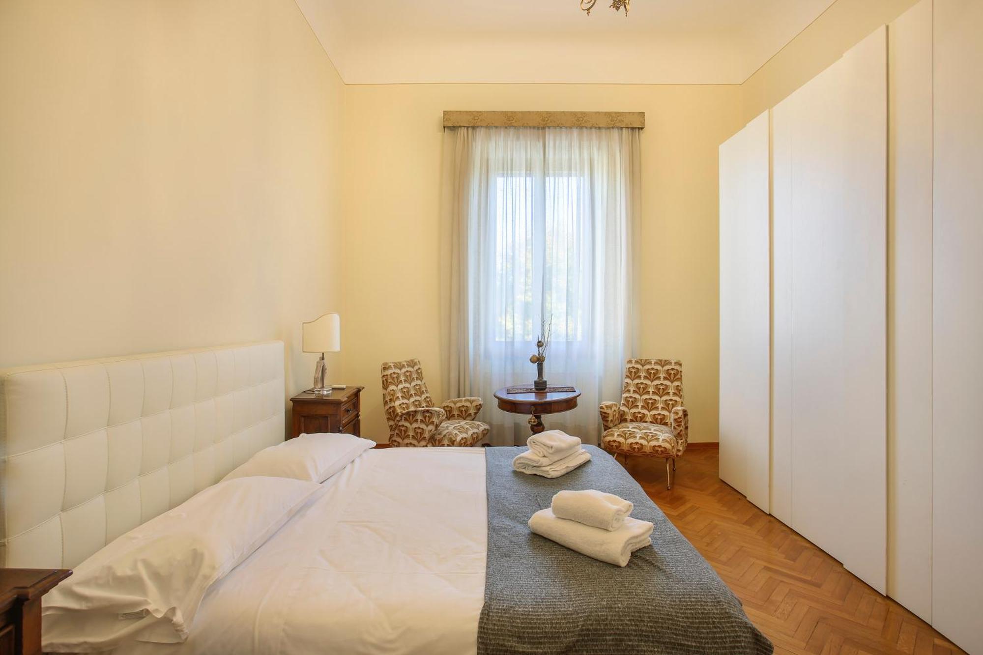 Oltrarno Tasso In * Firenze