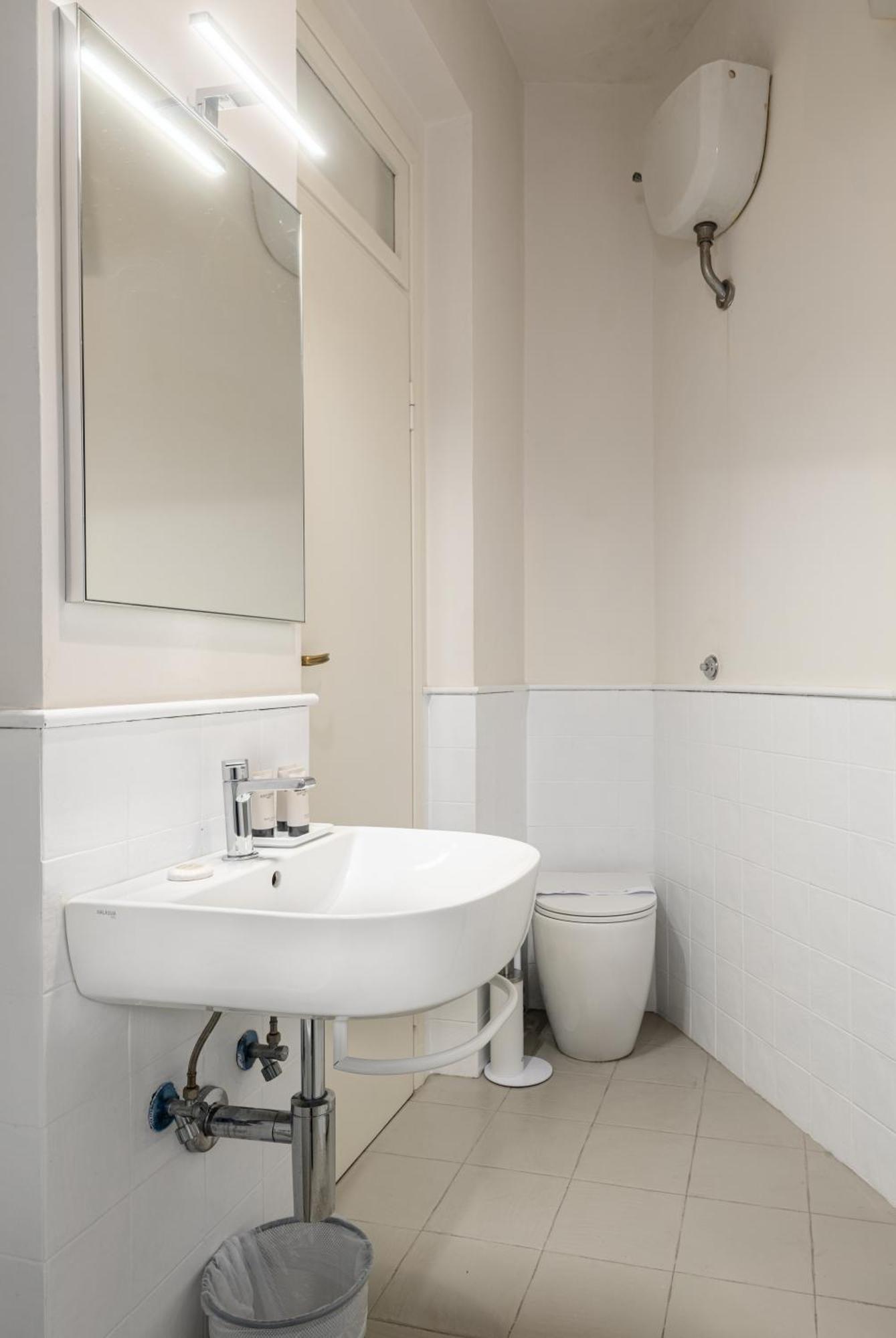 Unyca - Ponte Vecchio Retreat Apartment *