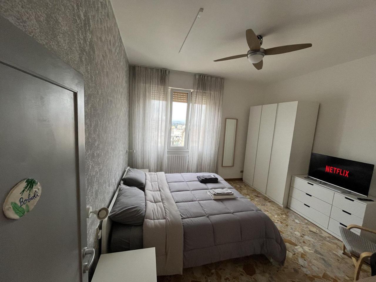 Pp-panoramic - Vicino A Stazione Ed Aeroporto Appartement Florence