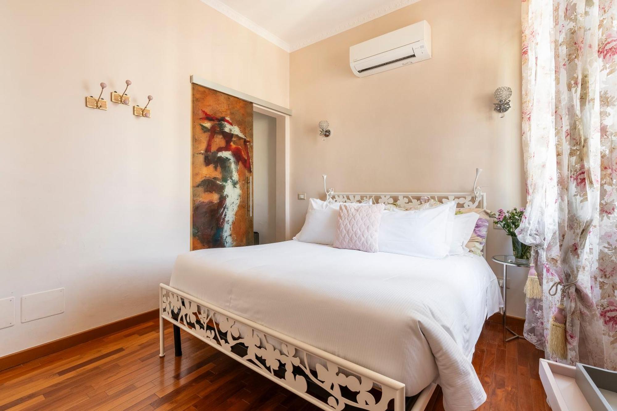 View Boutique - Milu Holidays Florence