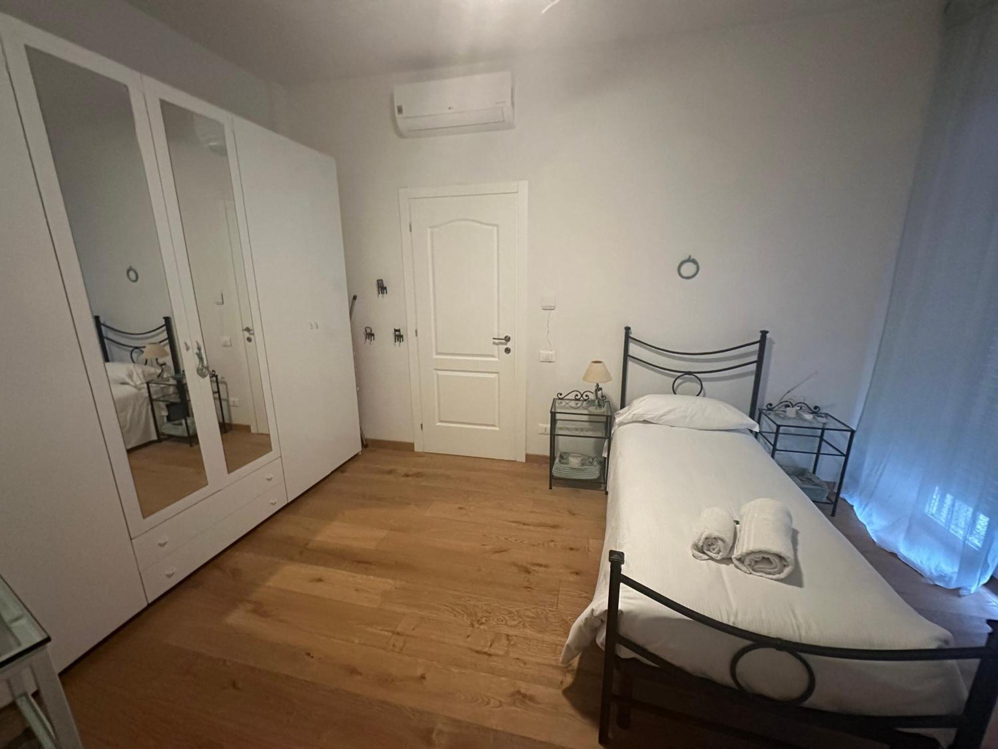 Big With Free Parking * Firenze