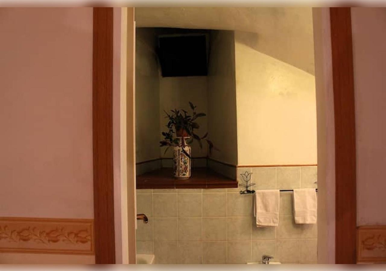 Pitti Palace - Original Florentine Appartement