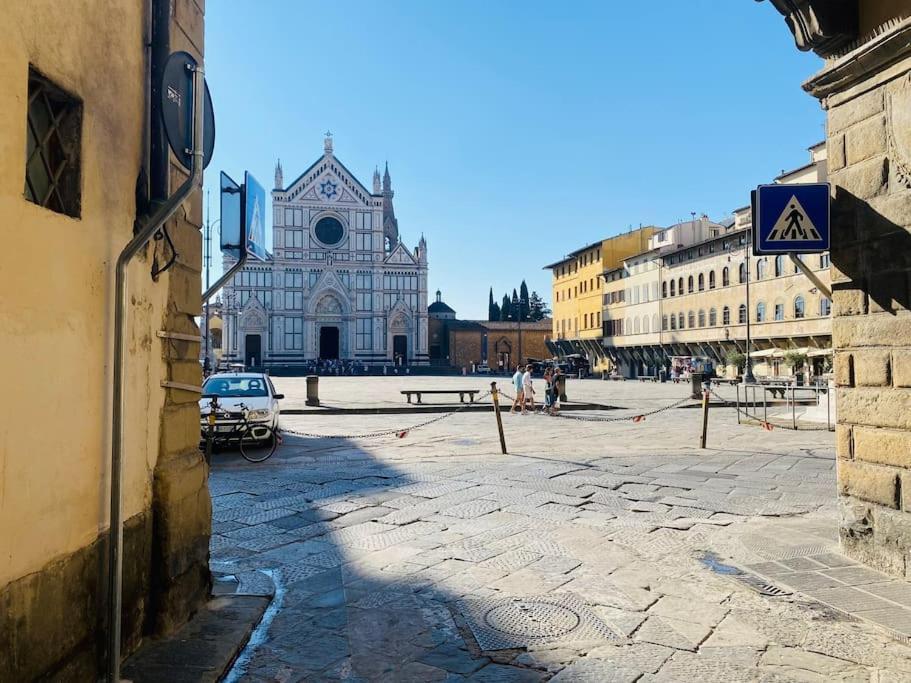 Apartamento Amazing First Floor In Piazza Santa Croce *
