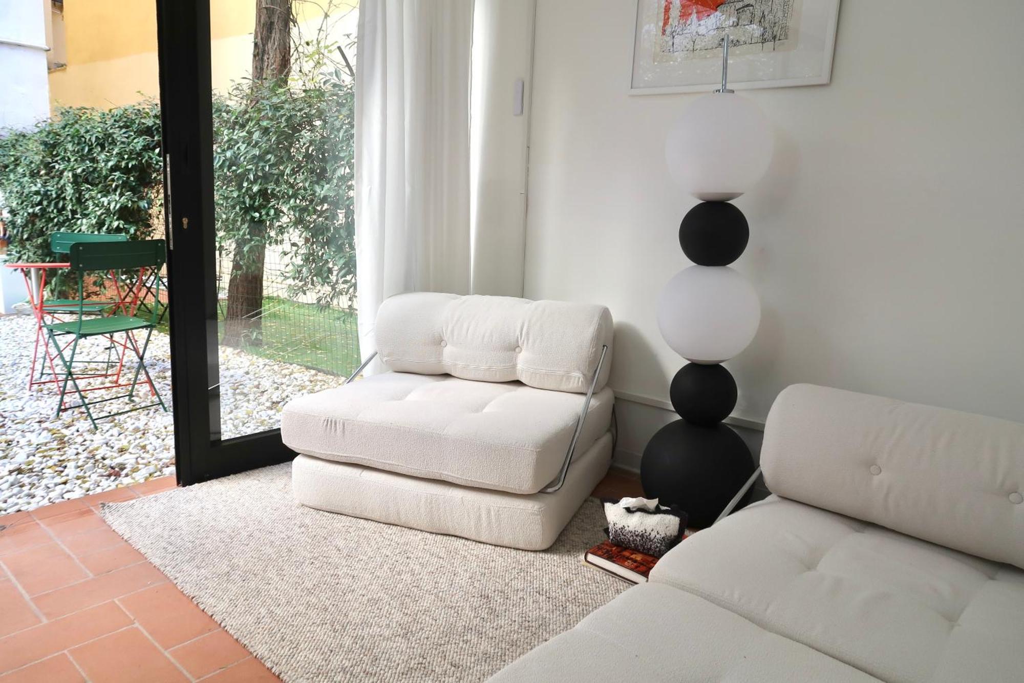 10-min Duomo Flat With Private Garden Appartamento
