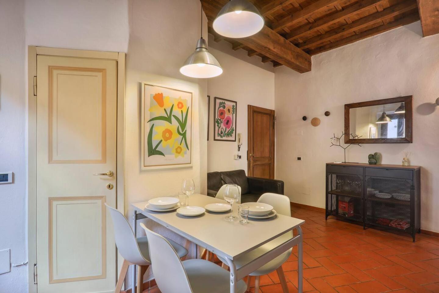 Lovely Cozy Flat 2 Bedrooms Appartamento Firenze