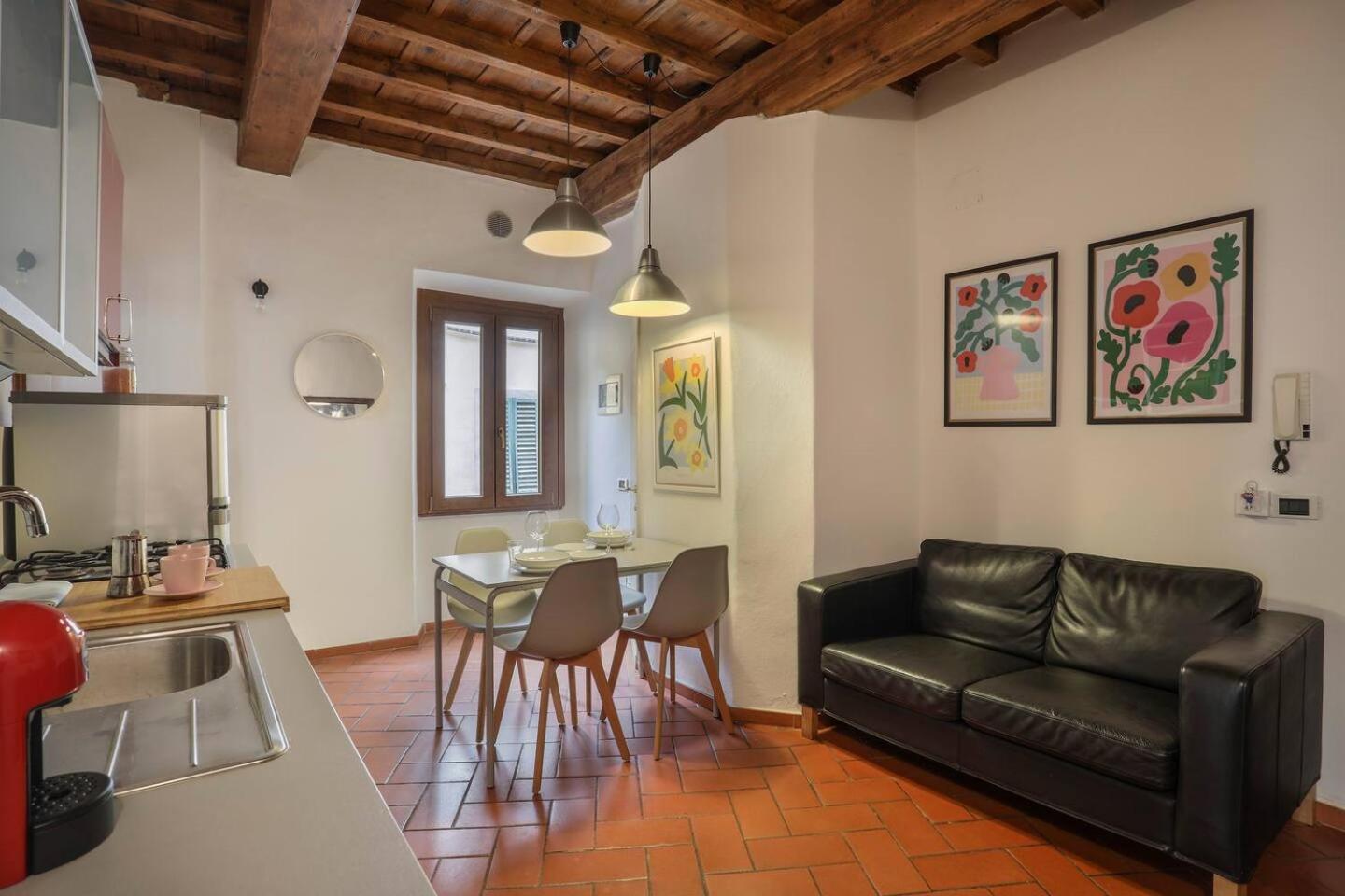 Appartamento Lovely Cozy Flat 2 Bedrooms Firenze