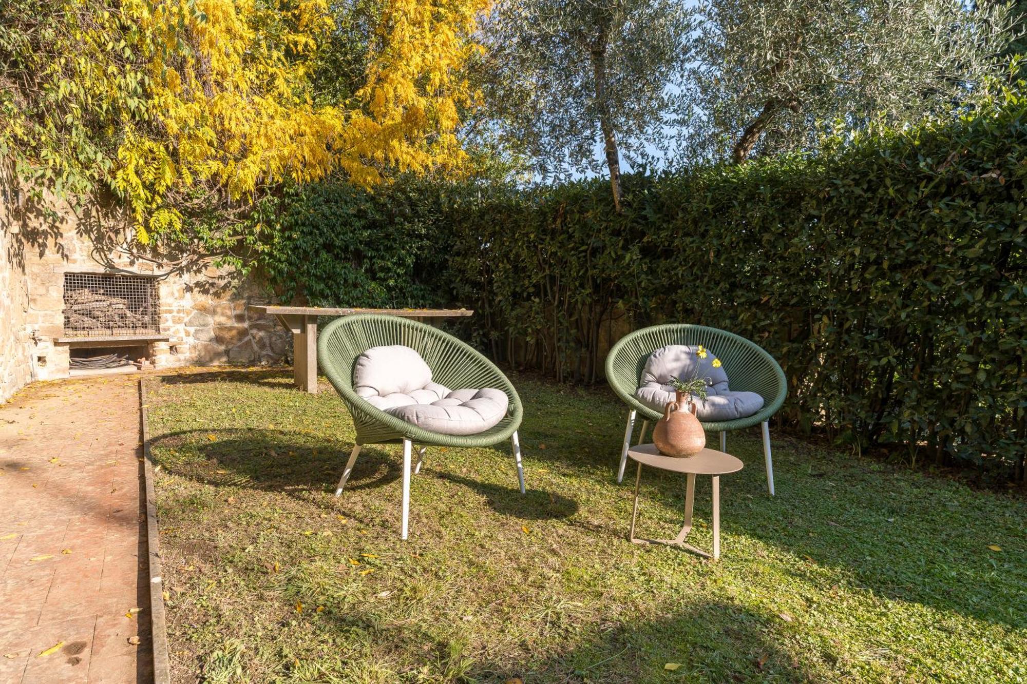 Private Jacuzzi - Bellosguardo In Historic Center