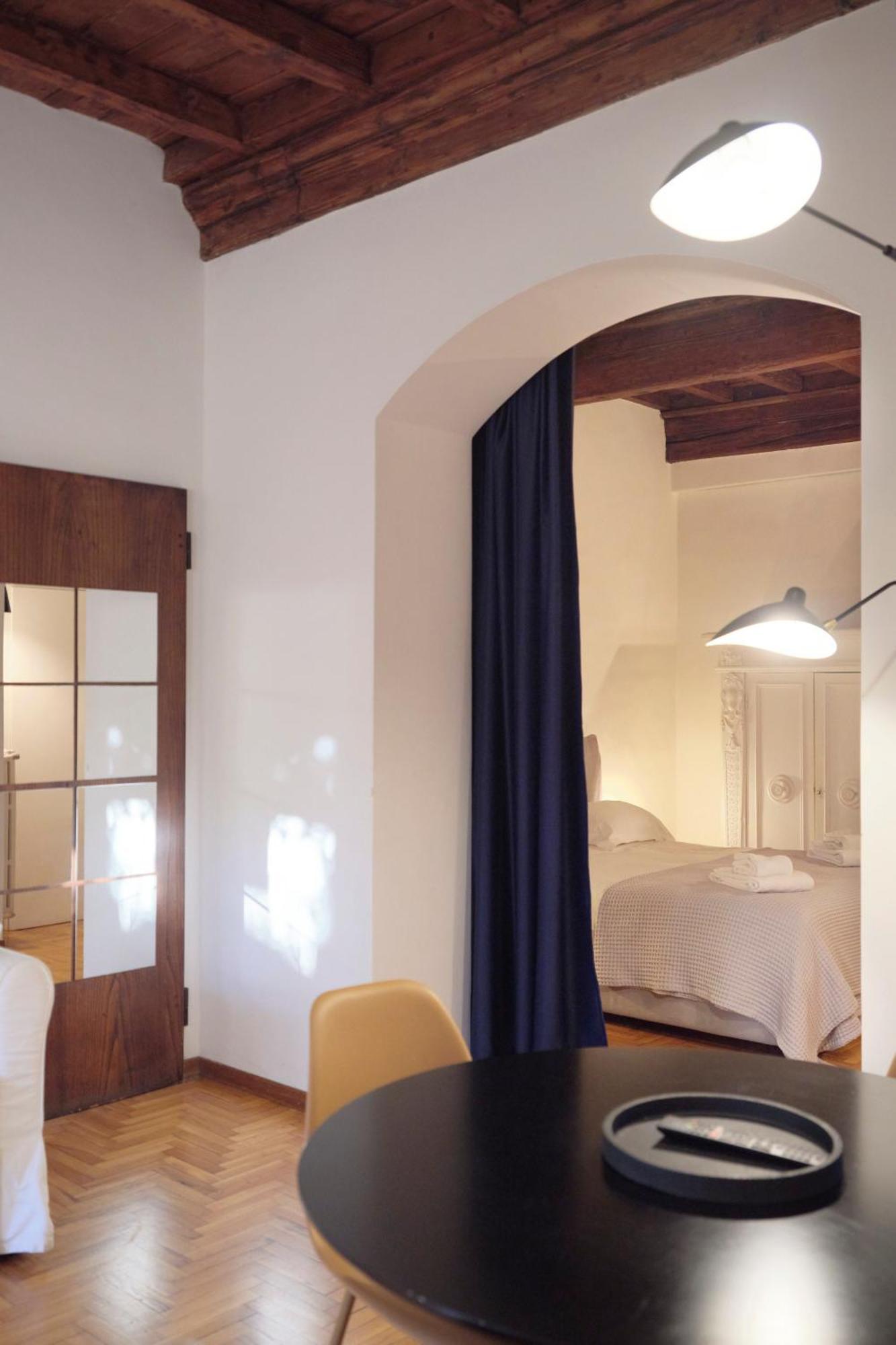 Enchanting With Patio, Lungarno * Firenze