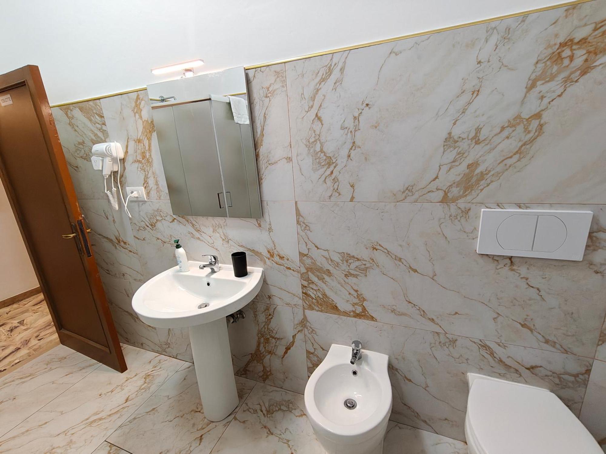 Bed & Breakfast -prime Verdi Florence