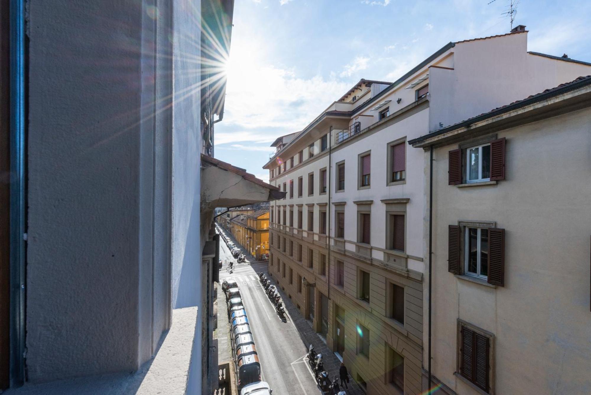 Appartamento La Casa Di Leo Firenze