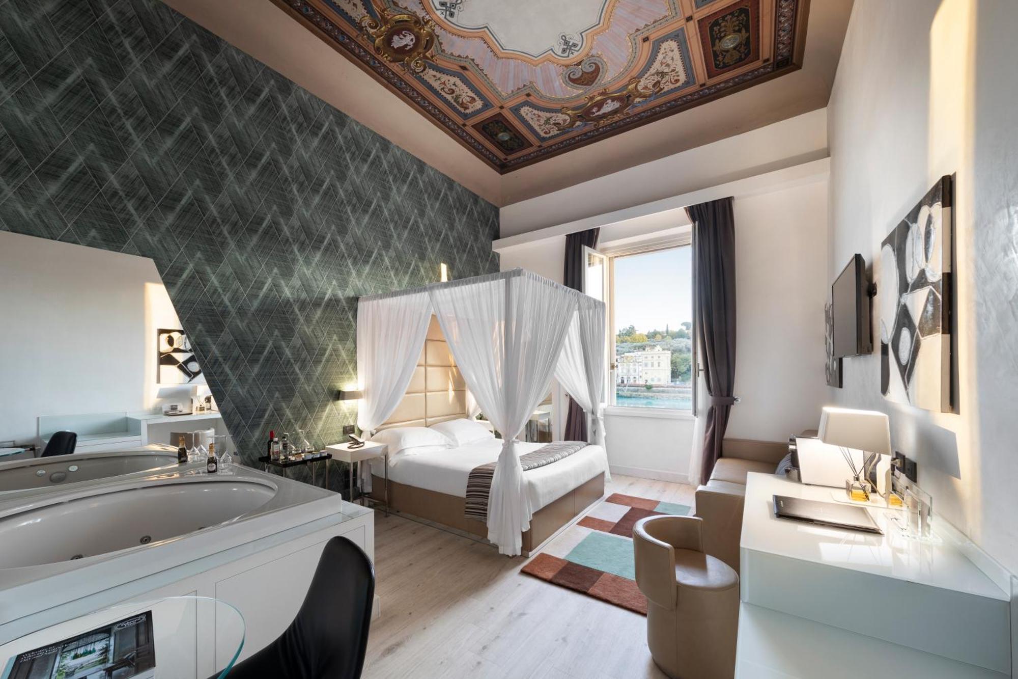 Lhp River & Spa Hotel