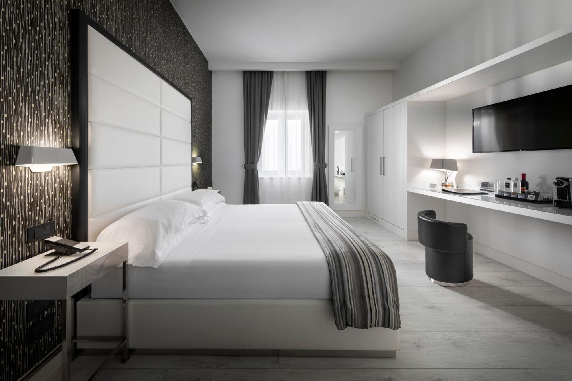 Hotel Lhp River & 5*