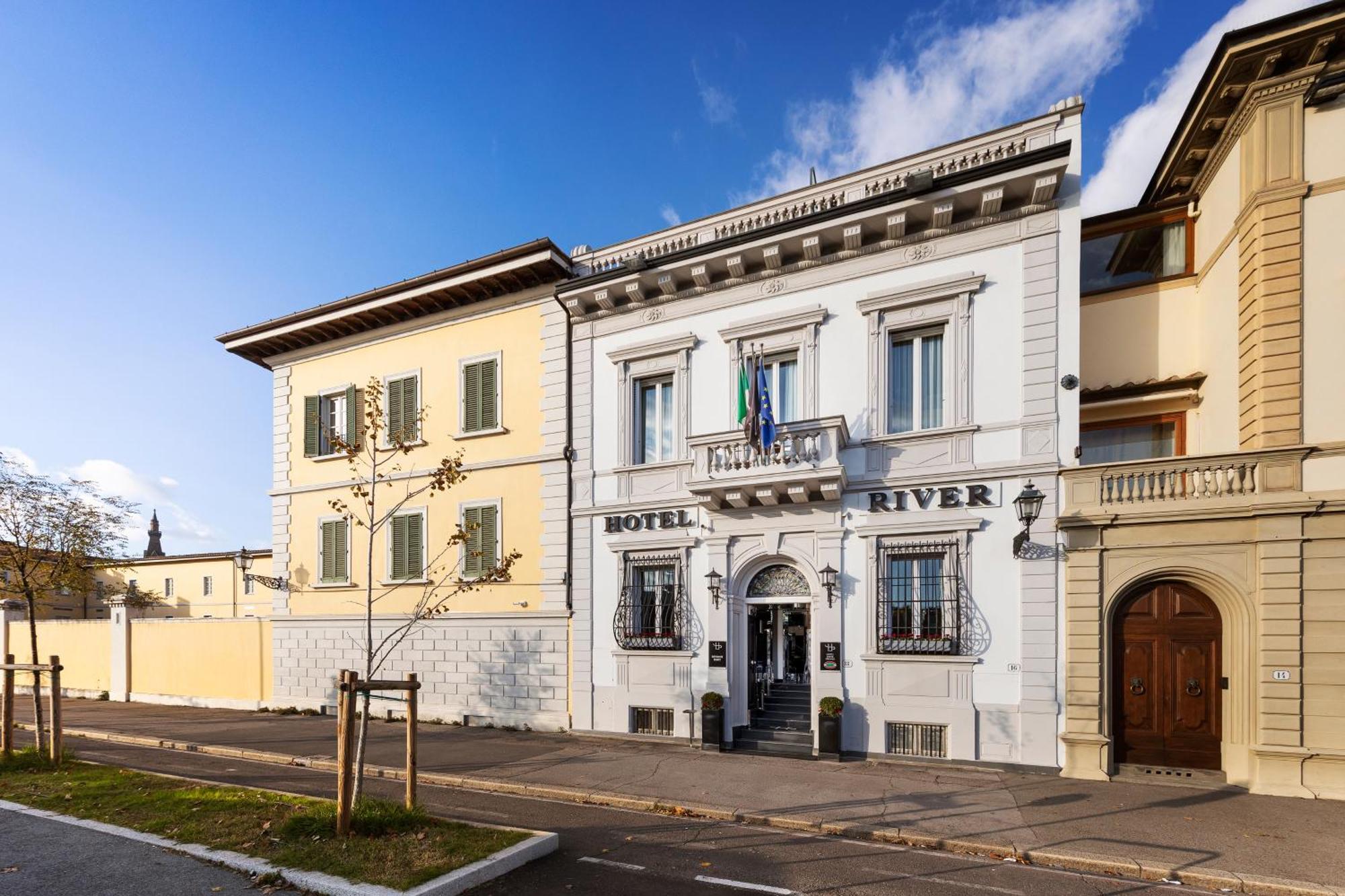 Lhp River & Hotel Firenze