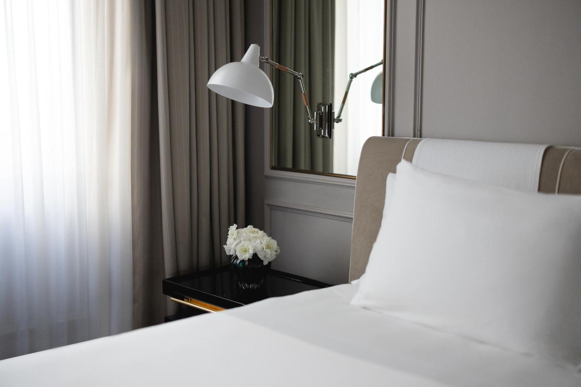 Portrait - Lungarno Collection 5* Firenze