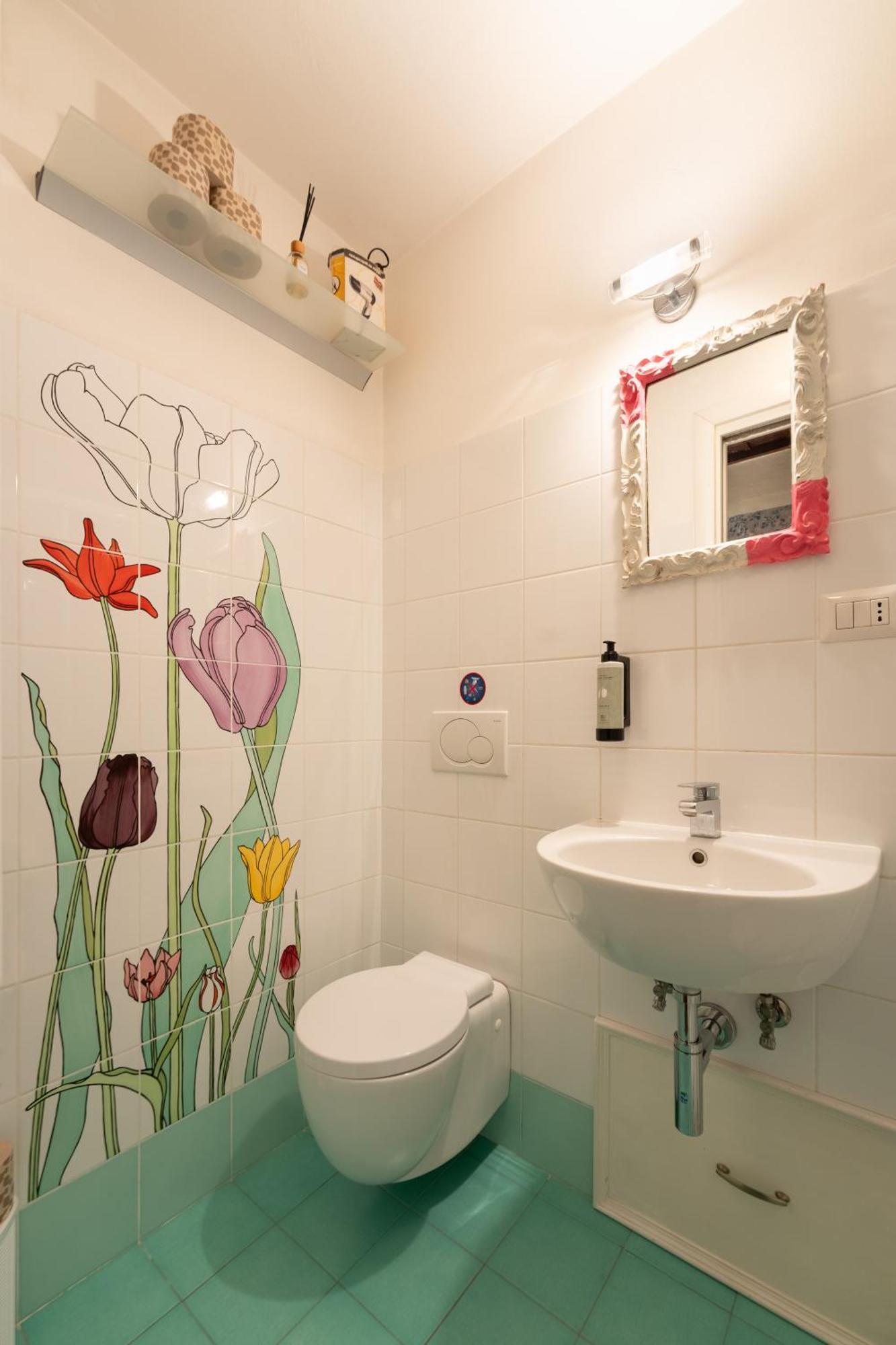 Via Benedetta, 13 - Charming - Florentine Gem Steps From Station - Prime Spot! Appartamento Firenze