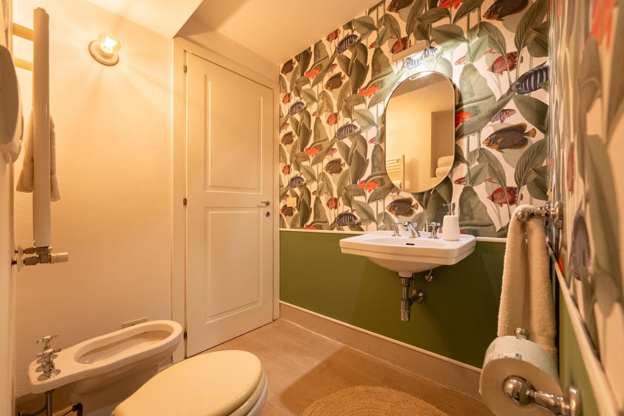 Via Del Campuccio, 72 - 300 Sqm Luxurious With Parking And Private Terrace - Charming Leilighet *