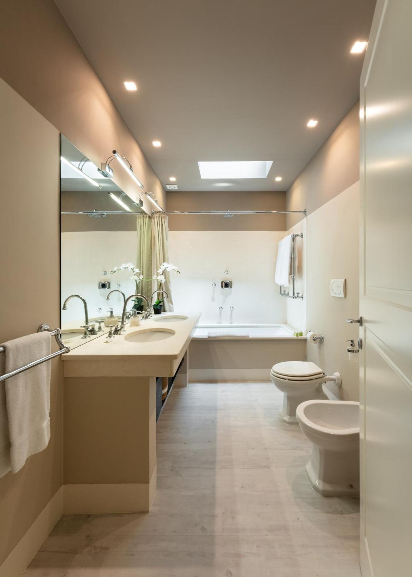 Lejlighed Via Del Campuccio, 72 - 300 Sqm Luxurious With Parking And Private Terrace - Charming