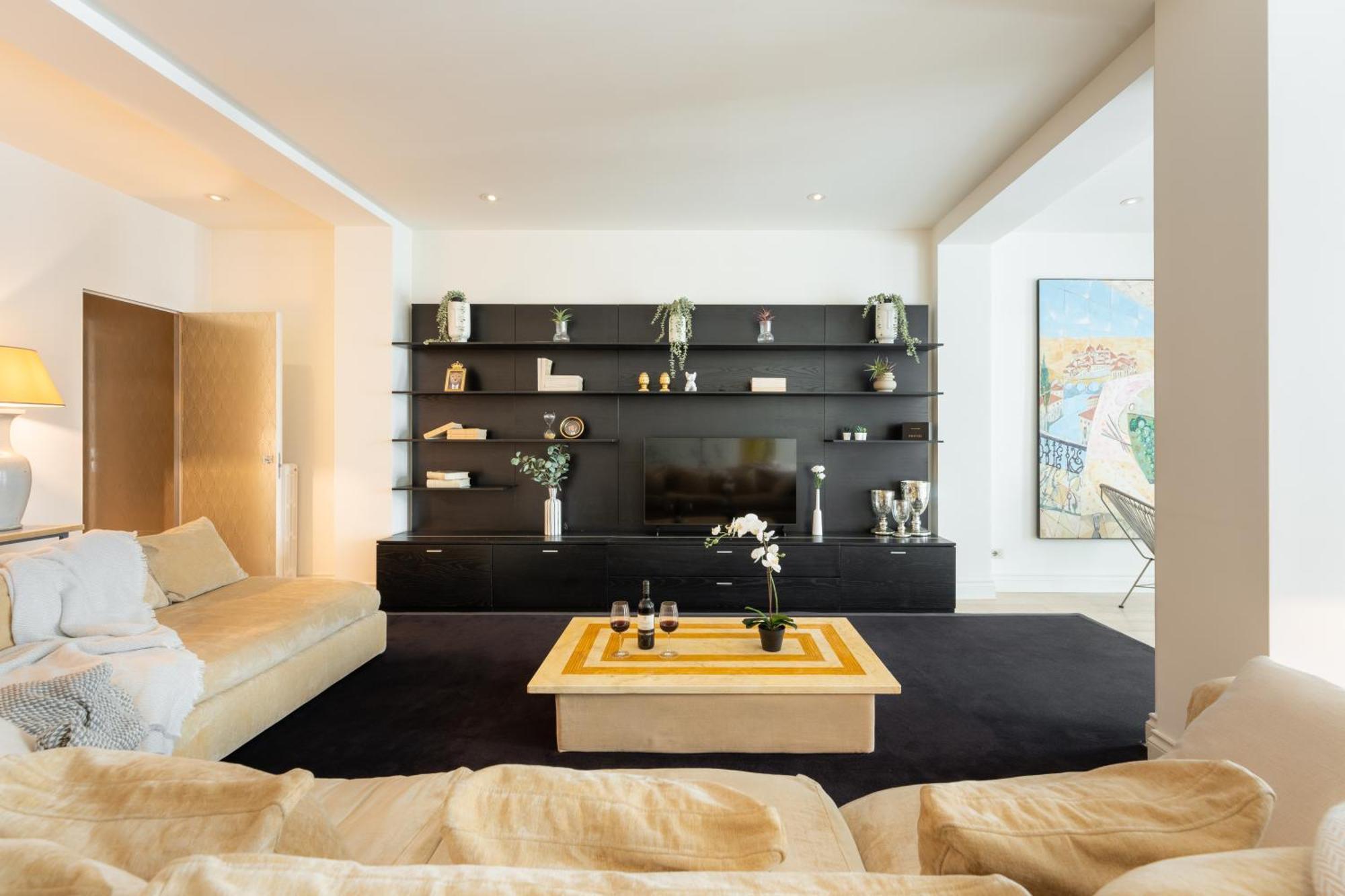 Via Del Campuccio, 72 - 300 Sqm Luxurious With Parking And Private Terrace - Charming Lejlighed *