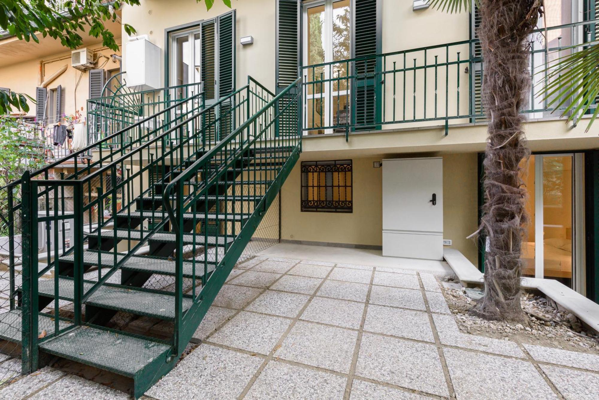Appartamento Flora - Brand New Near Historic Center *