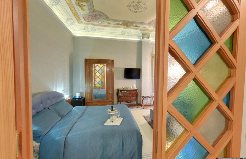 Cavour10 Bed & Breakfast Florence
