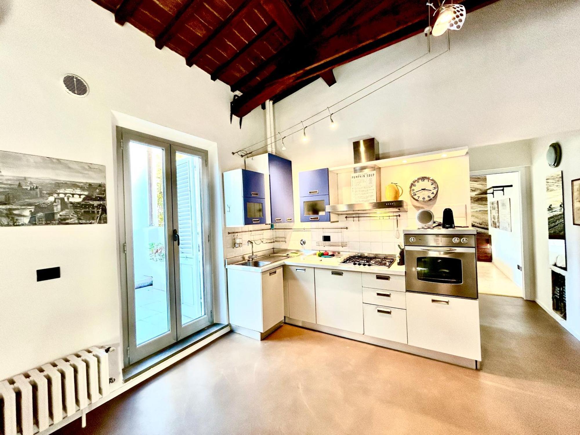 Bright House With Terrace In Santa Croce Firenze