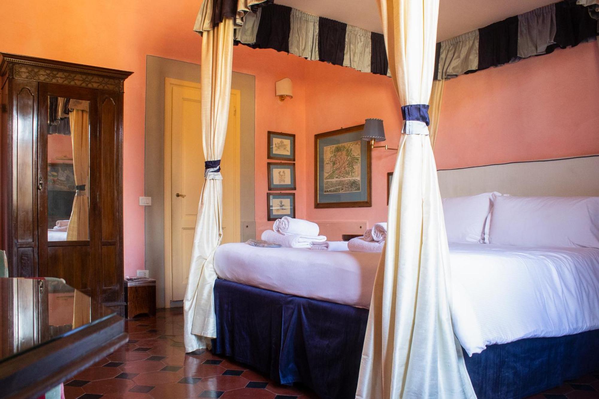 Antica Dimora Johlea Bed & Breakfast 3*