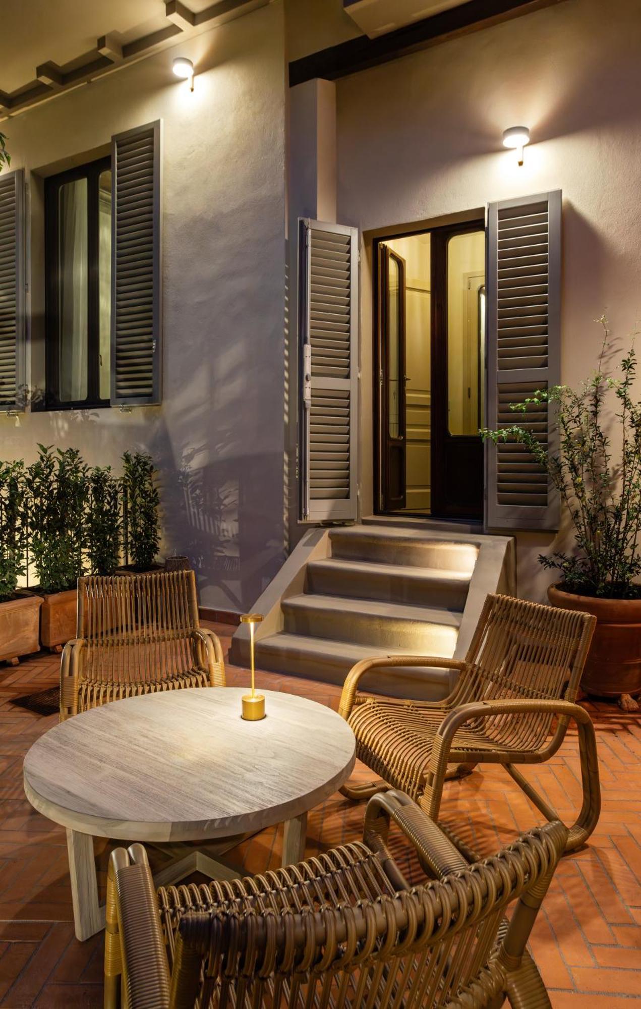 Aparthotel Time Tomorrow In Florença
