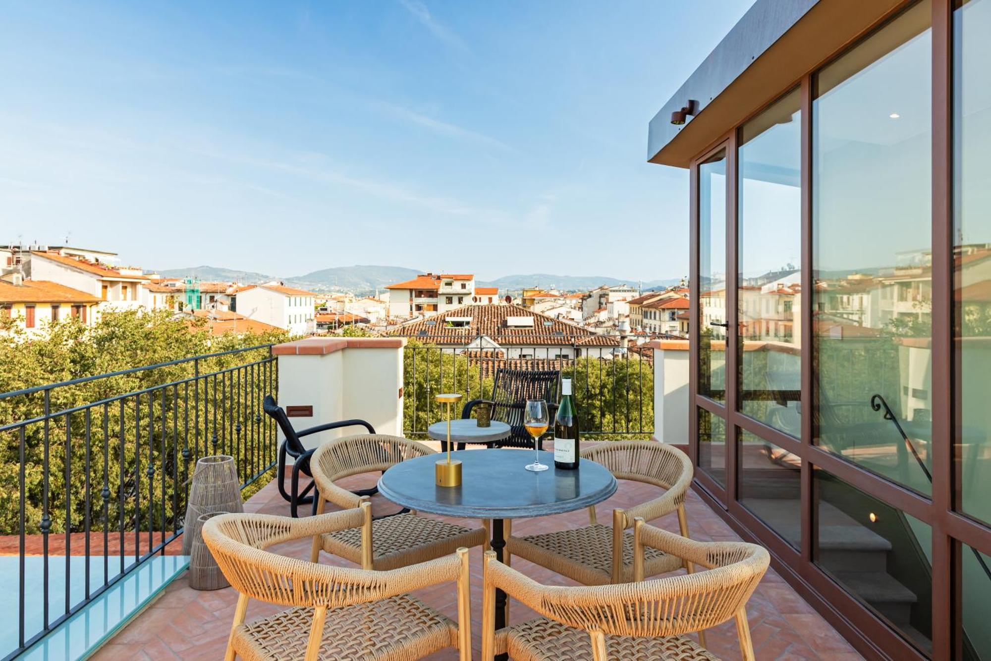 Aparthotel Time Tomorrow In Florença