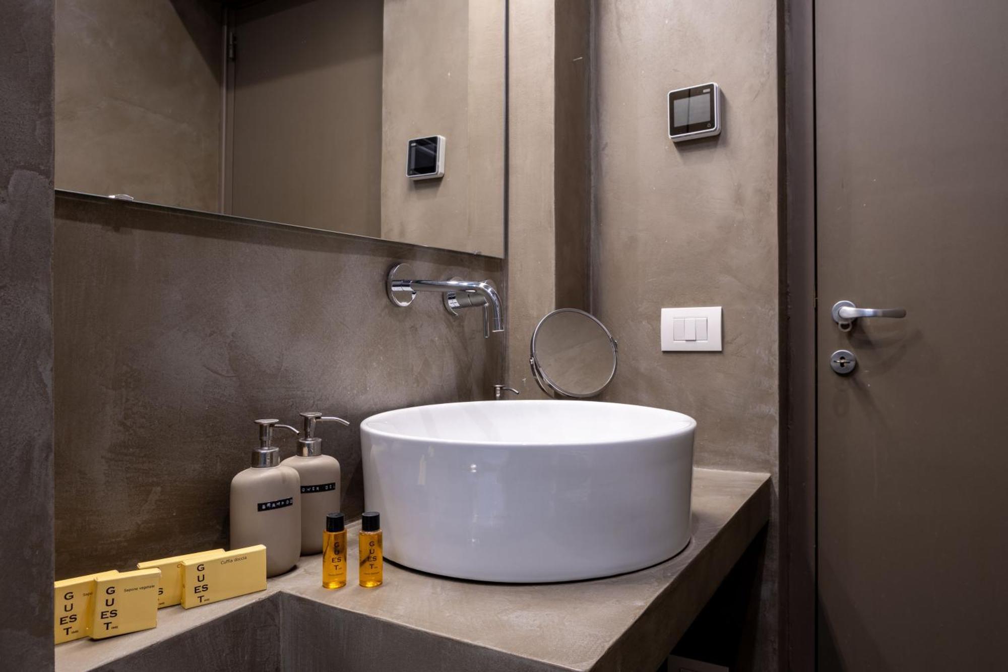 Santo Spirito Rooftop Retreat Appartamento Firenze