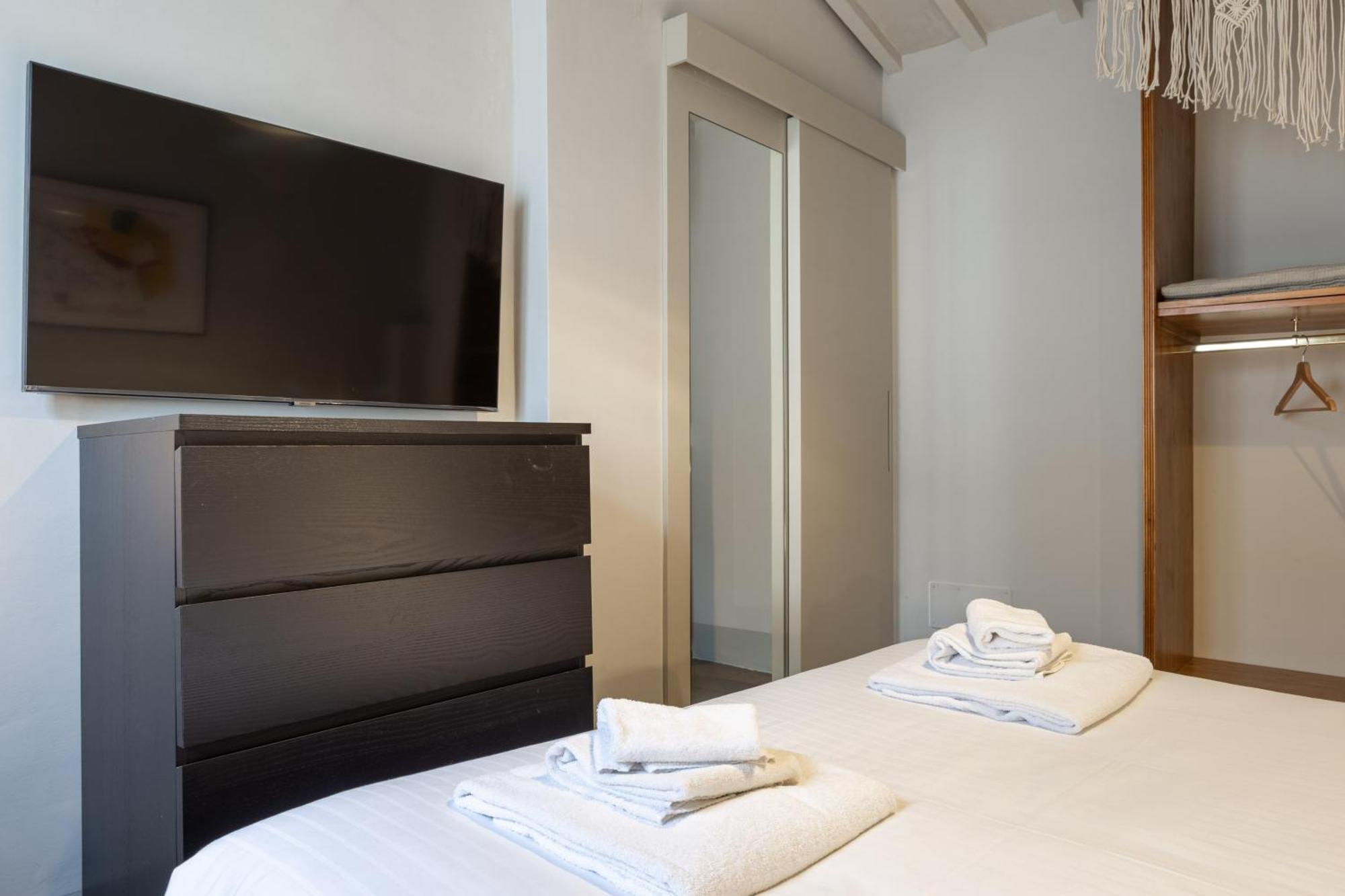 Santo Spirito Rooftop Retreat * Firenze