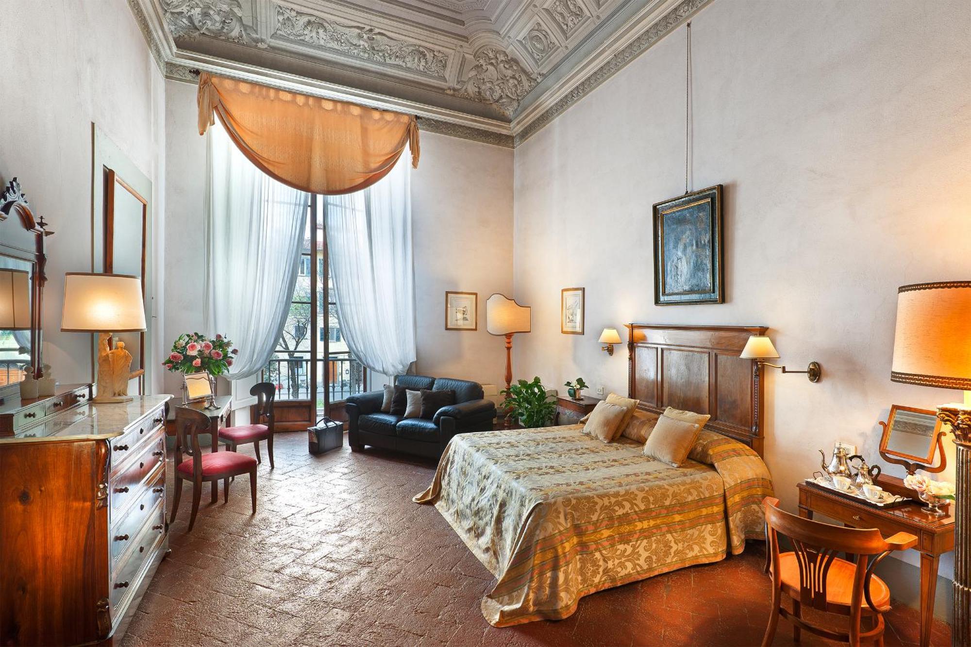 Palazzo Guadagni Hotel Florence