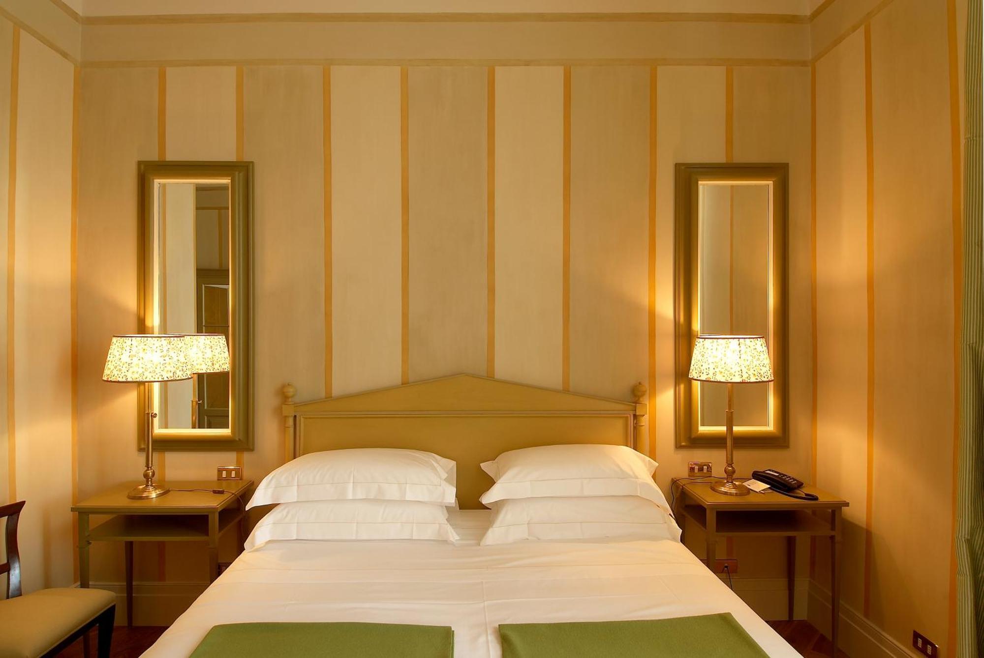 Antica Torre Di Via Tornabuoni 1 Bed & Breakfast 4*