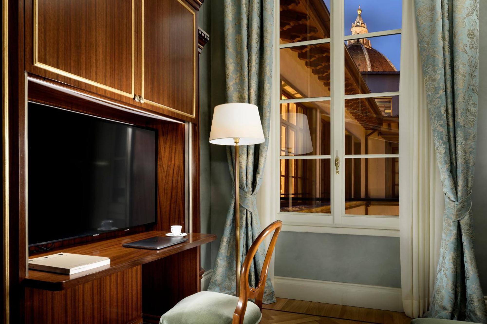 Luxury By Palazzo Portinari Salviati Apartment
