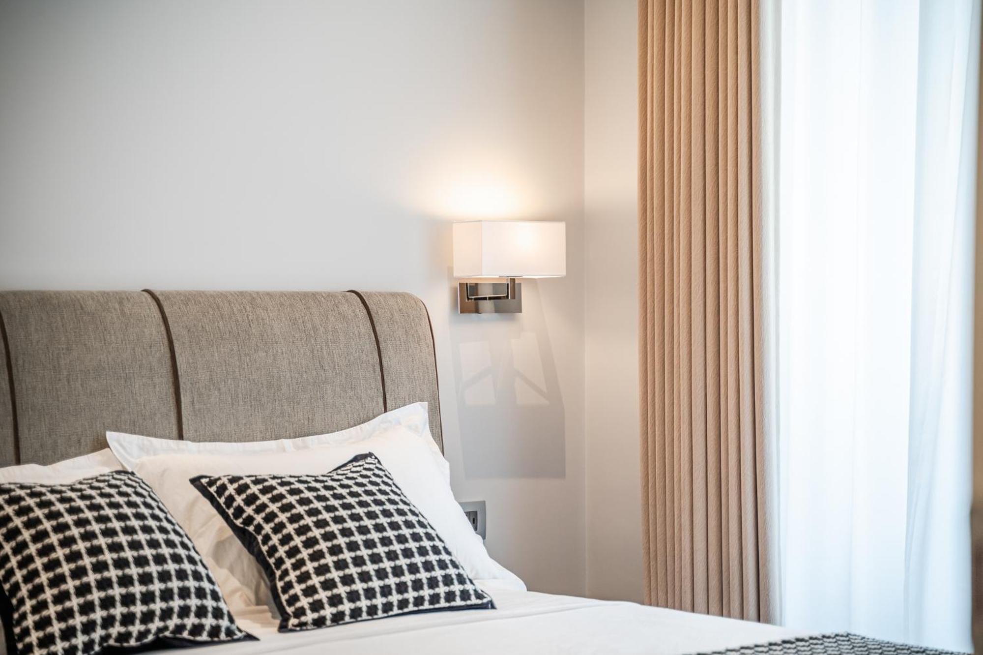Appartamento Deluxe Corso 14 With Duomo View *
