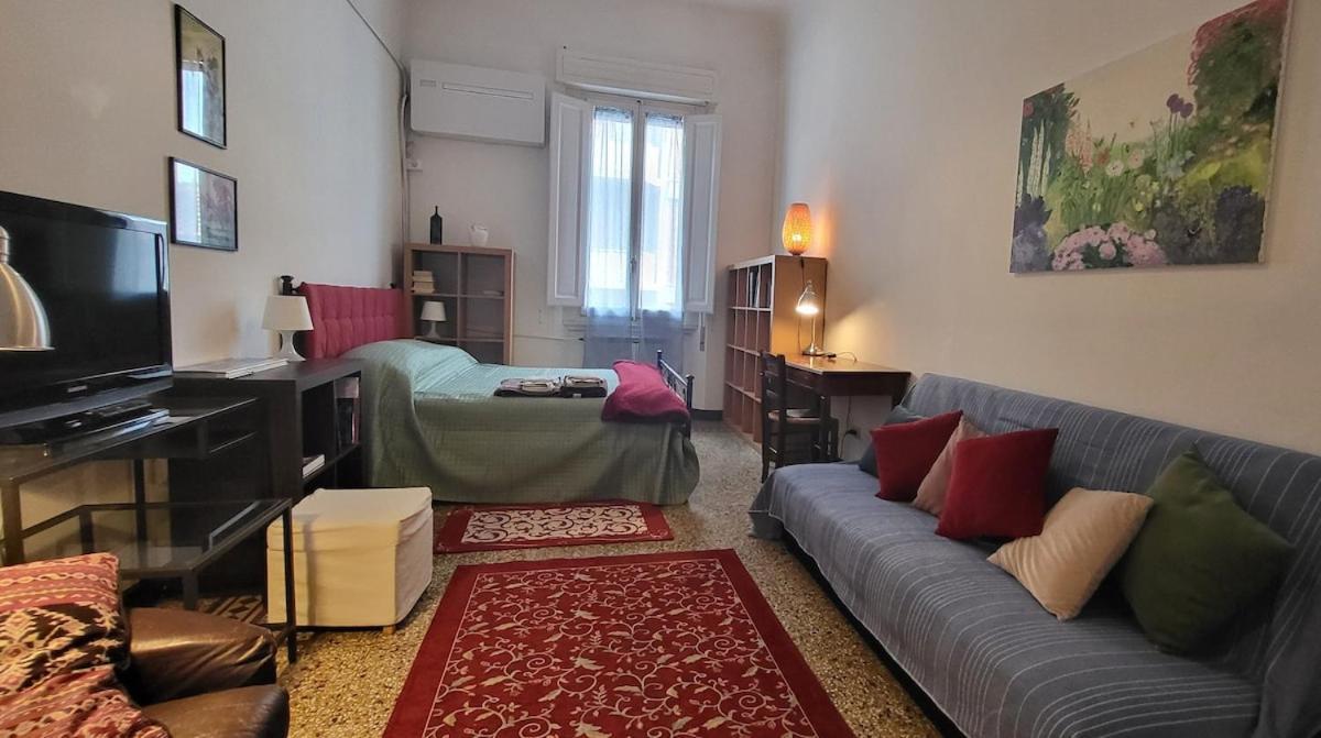 Bright Close To Downtown Leilighet Firenze