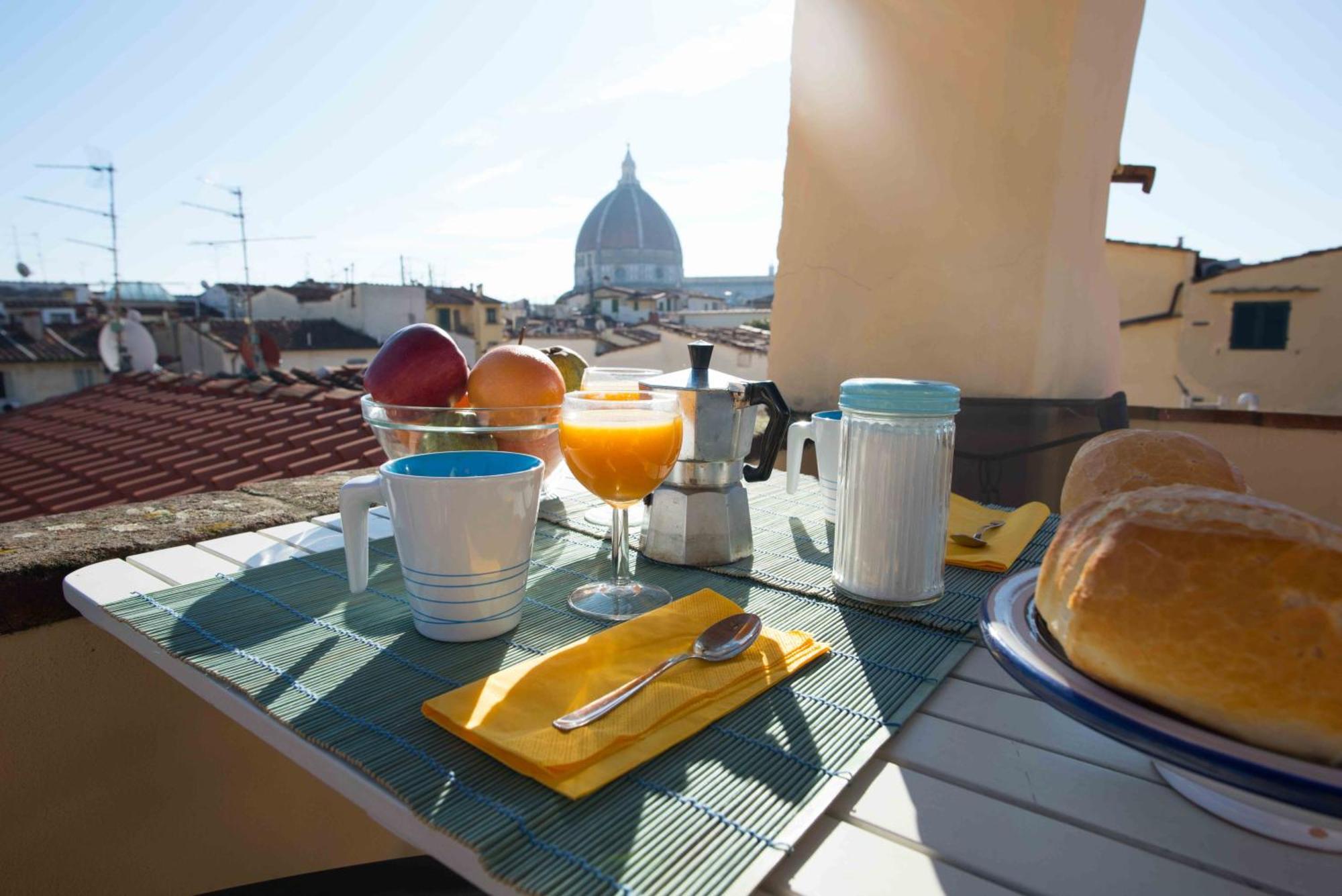 A Refuge With A Terrace Overlooking The Duomo Leilighet
