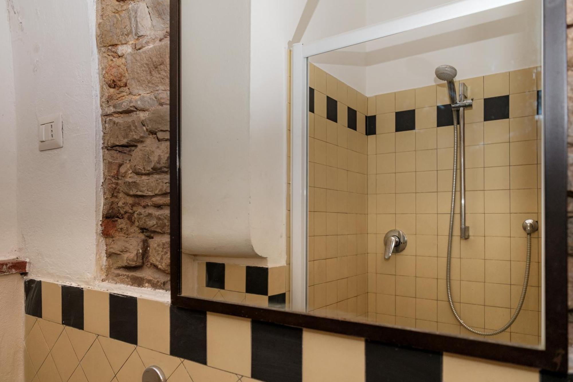 Borgo San Frediano Lab & Appartamento *