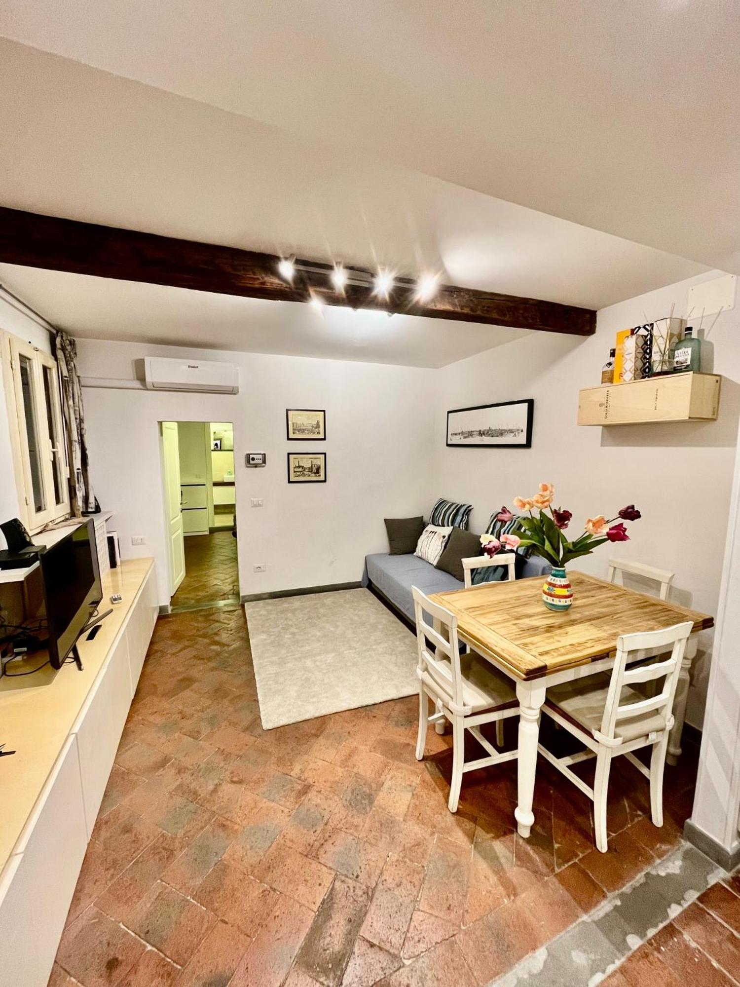 Appartamento Cozy Near Piazzale Michelangelo Firenze